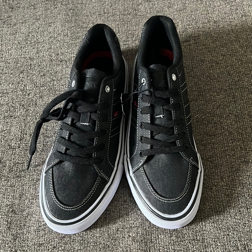 New Levi’s shoes